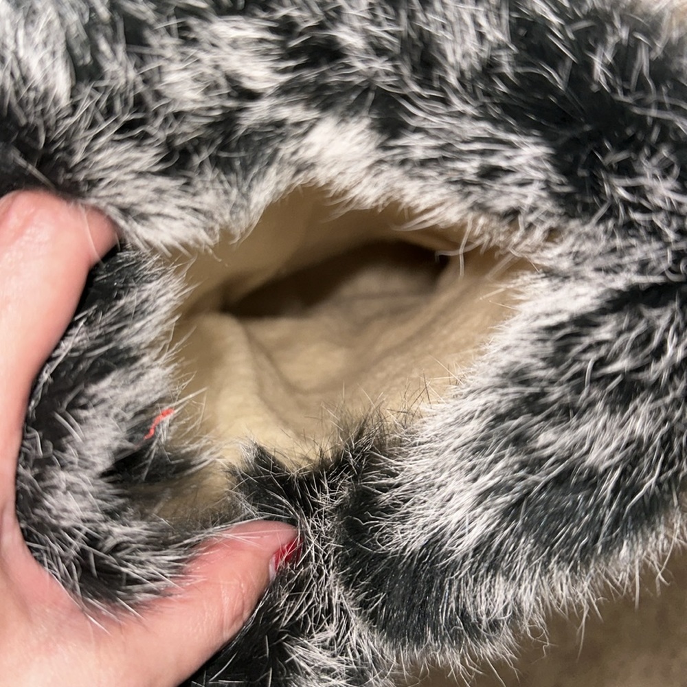 Short fur boots - Picture 2 of 6